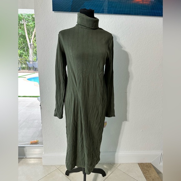 Wild fable Olive Green Turtleneck Midi Dress size XXL - Picture 2 of 9